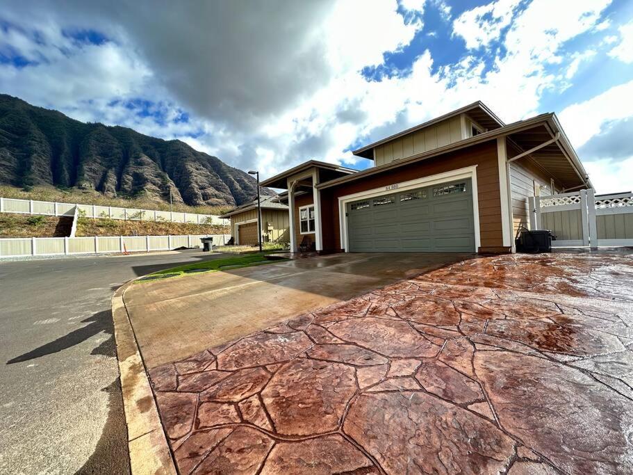 New 4 Bedroom Home With Ocean And Gorgeous Mountain Views In The Gated Community Of Mauna Olu Waianae Exteriör bild